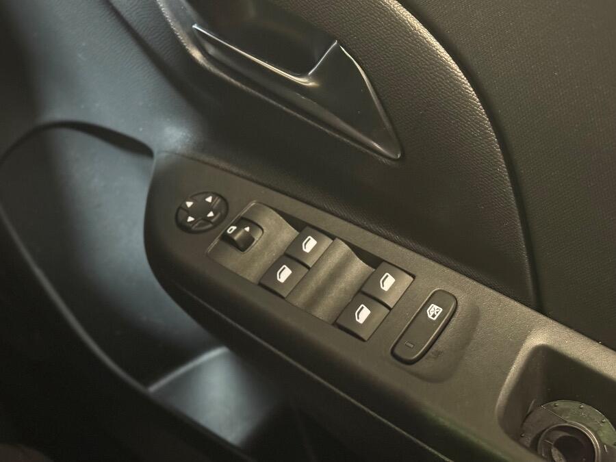 Used Vauxhall Corsa 2023 for sale - 77344208: Photo 27