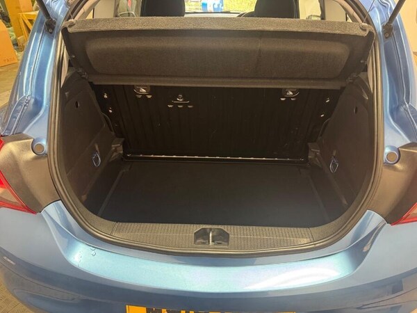 Used Vauxhall Corsa 2018 for sale - 76166932: Photo 13