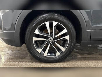 Used Volkswagen T-Cross 2021 for sale - 76246736: Photo 4