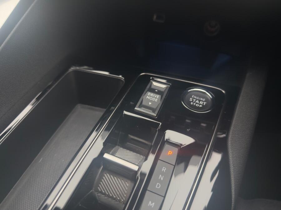 Used Peugeot 3008 2023 for sale - 77345481: Photo 23