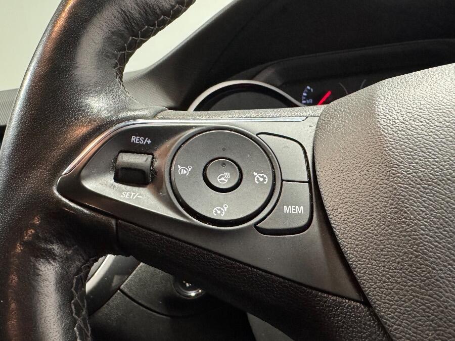 Used Vauxhall Crossland 2022 for sale - 77320407: Photo 33