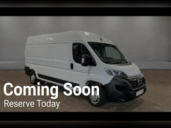 Vauxhall Movano feature image