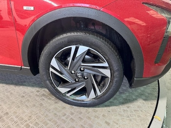 Used Hyundai BAYON 2021 for sale - 76158957: Photo 2