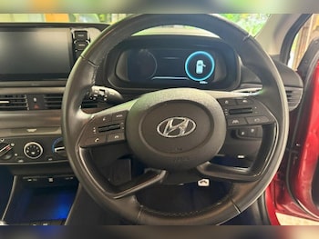 Used Hyundai BAYON 2021 for sale - 76158957: Photo 4