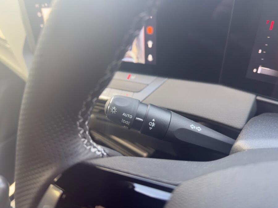 Used Vauxhall Astra 2025 for sale - 76473428: Photo 11