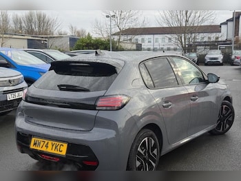 Used Peugeot 208 2024 for sale - 76735144: Photo