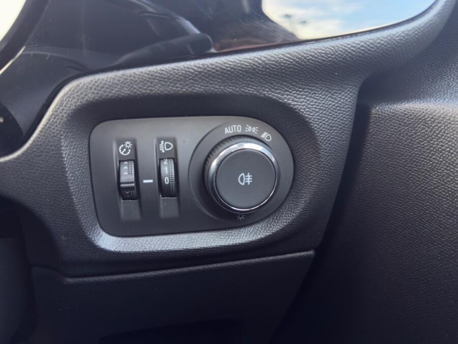 Used Vauxhall Corsa 2021 for sale - 76742748: Photo 5