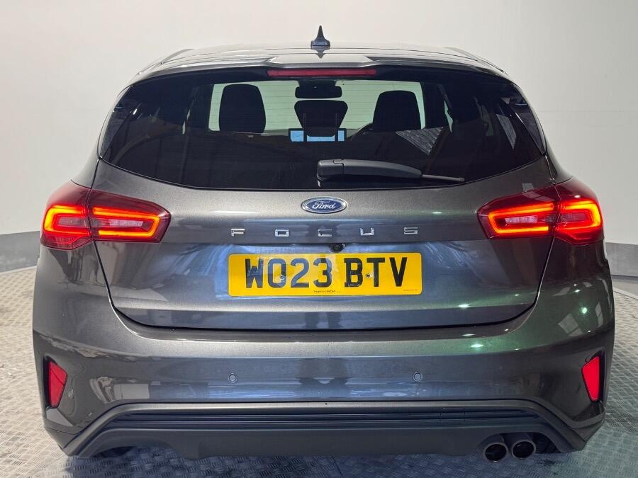 Used Ford Focus 2023 for sale - 76326225: Photo 4