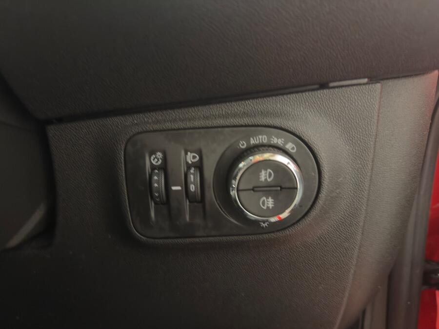 Used Vauxhall Corsa 2018 for sale - 76440362: Photo 10