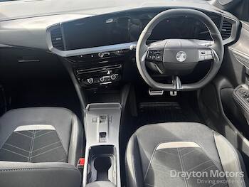Used Vauxhall Mokka Electric 2024 for sale - 79821045: Photo