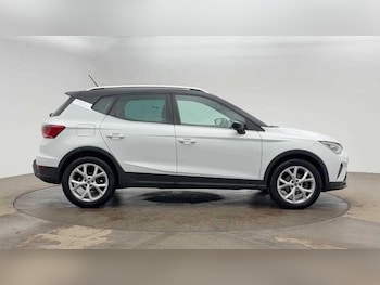 Used SEAT Arona 2023 for sale - 77633139: Photo