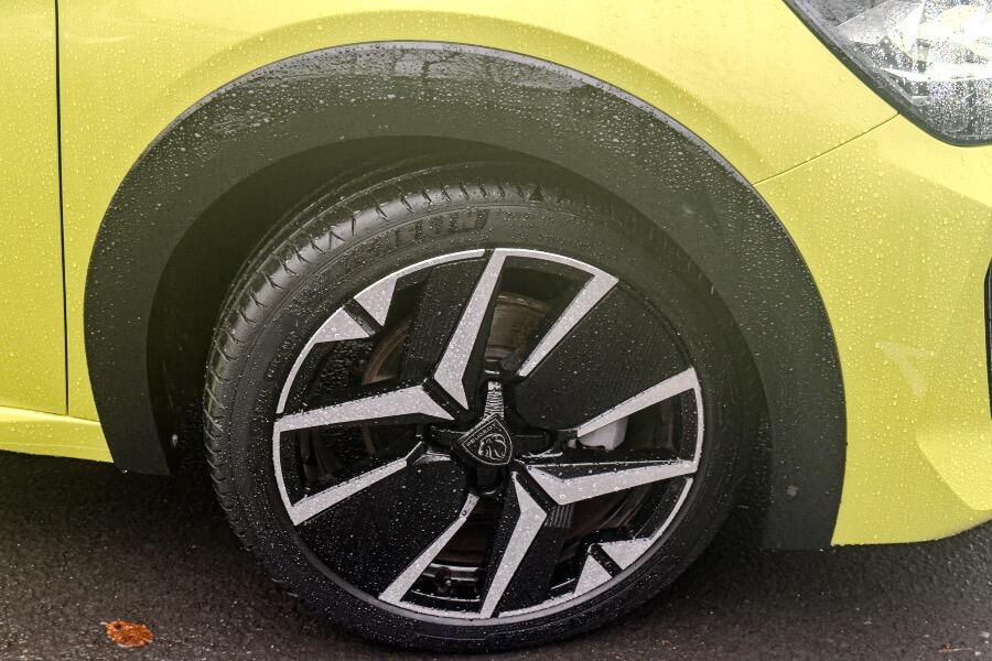 Used Peugeot 208 2024 for sale - 76441394: Photo 3