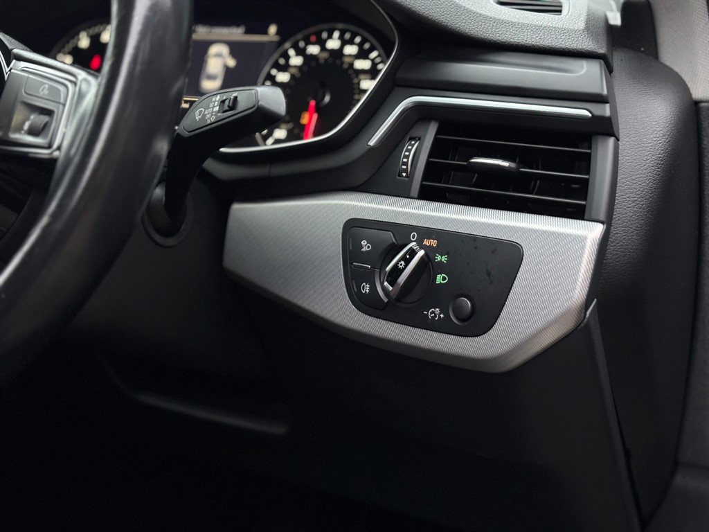 Used Audi A4 2016 for sale - 77210783: Photo 12