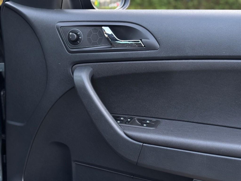 Used Skoda Yeti 2017 for sale - 77499877: Photo 9