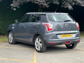 Used Ssangyong Tivoli 2016 for sale - 79071285: Photo