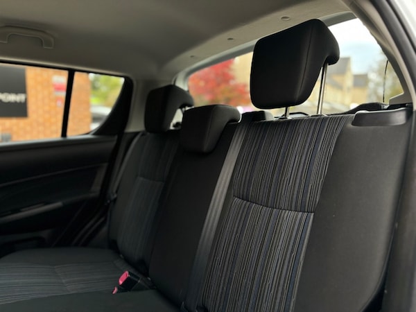 Used Suzuki Swift 2015 for sale - 76265789: Photo 16