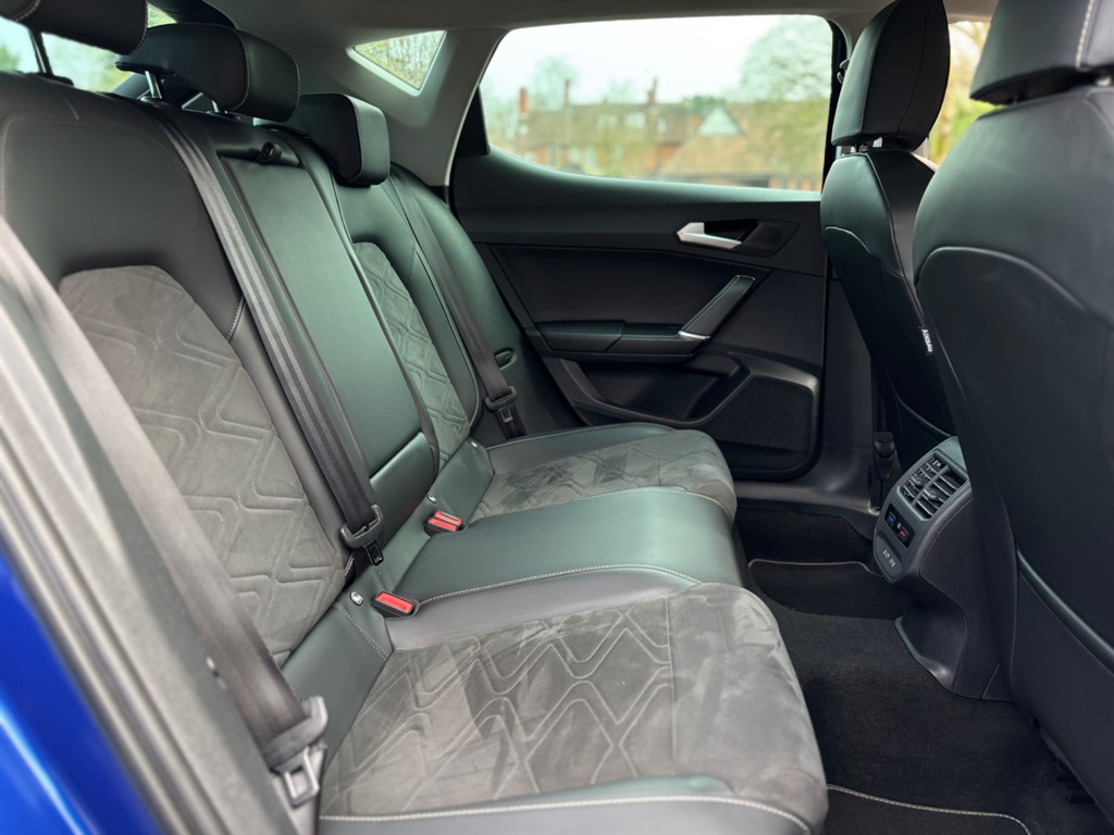 Used SEAT Leon 2021 for sale - 77746378: Photo 23