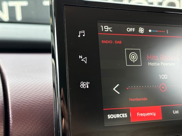 Used Citroen C4 Cactus 2018 for sale - 76184148: Photo 16