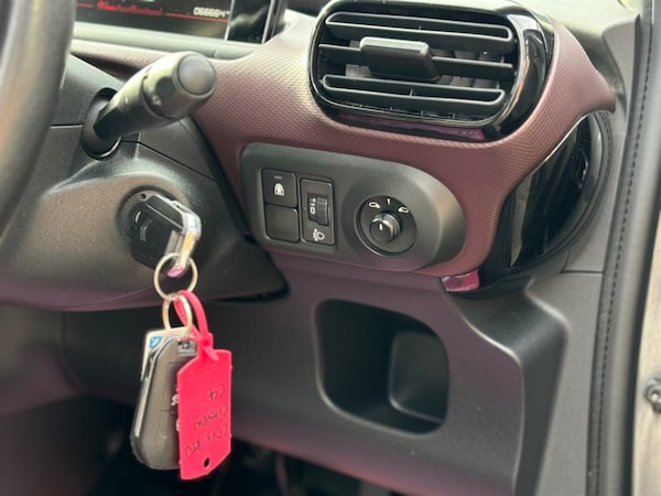 Used Citroen C4 Cactus 2018 for sale - 76184148: Photo 18