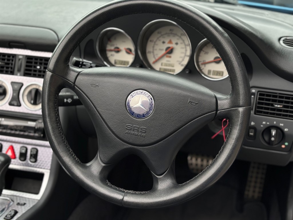 Used Mercedes-Benz SLK 2001 for sale - 76265788: Photo 11