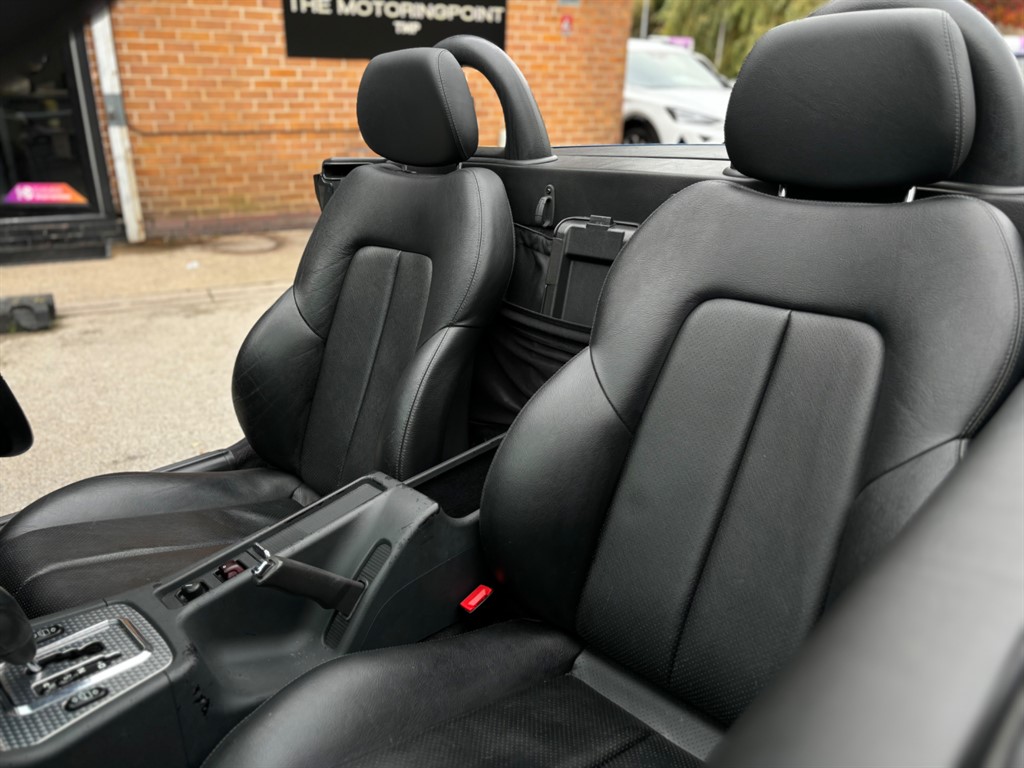Used Mercedes-Benz SLK 2001 for sale - 76265788: Photo 16