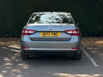 Used Skoda Superb 2017 for sale - 79433796: Photo