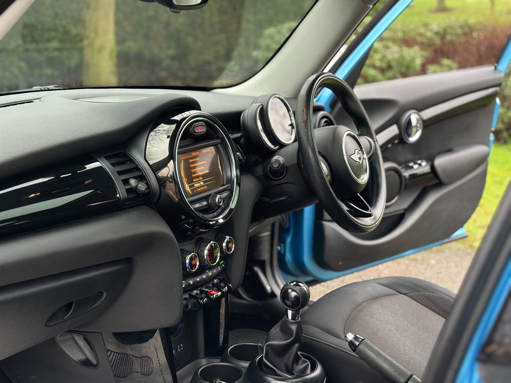 Used MINI Hatch 2015 for sale - 77504670: Photo 24