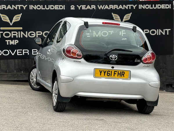 Used Toyota AYGO 2011 for sale - 76265798: Photo 6