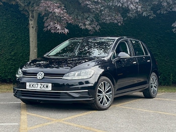 Used Volkswagen Golf 2017 for sale - 79057471: Photo