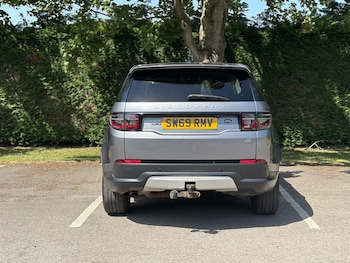 Used Land Rover Discovery Sport 2019 for sale - 79045151: Photo