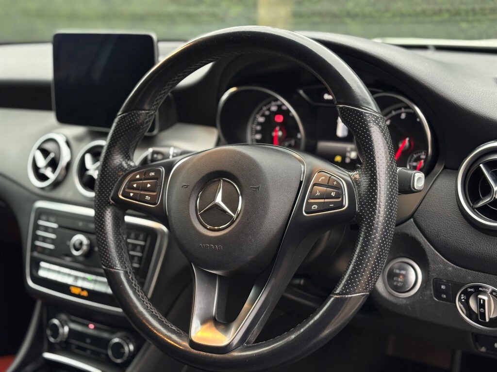 Used Mercedes-Benz GLA 2019 for sale - 77804111: Photo 13