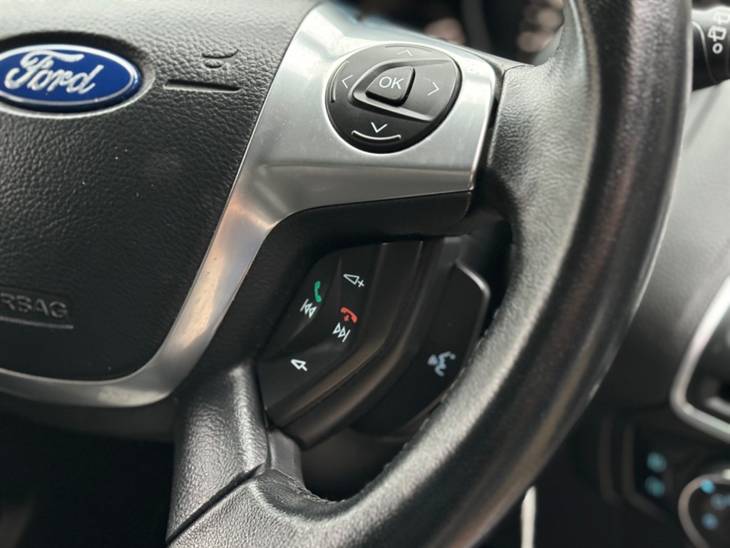 Used Ford Focus 2012 for sale - 76557084: Photo 15