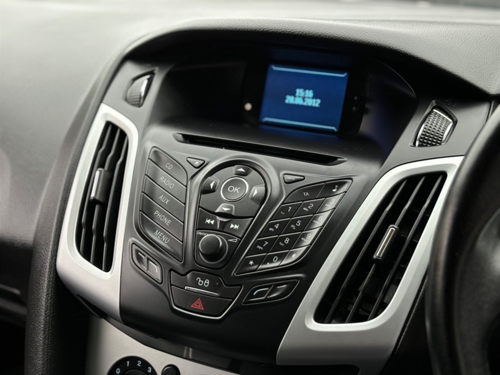 Used Ford Focus 2012 for sale - 76557084: Photo 18