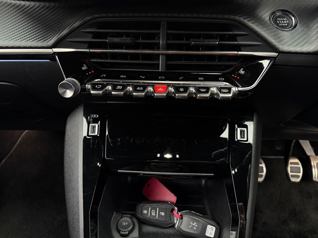 Used Peugeot 2008 2021 for sale - 77367345: Photo 17