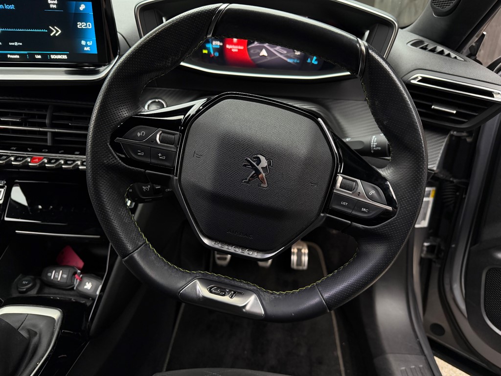 Used Peugeot 2008 2021 for sale - 77367345: Photo 9