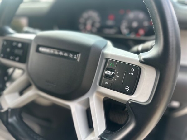 Used Land Rover Defender 2024 for sale - 75570011: Photo 19