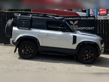 Used Land Rover Defender 2024 for sale - 75570011: Photo