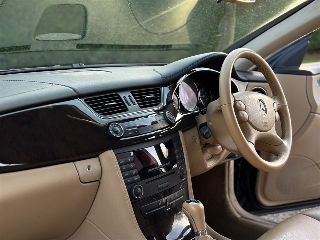 Used Mercedes-Benz CLS 2006 for sale - 77665325: Photo 13