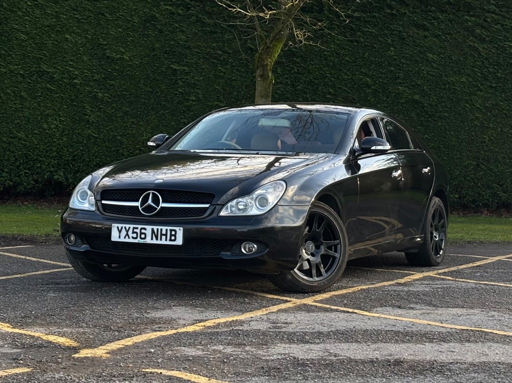 Used Mercedes-Benz CLS 2006 for sale - 77665325: Photo 2