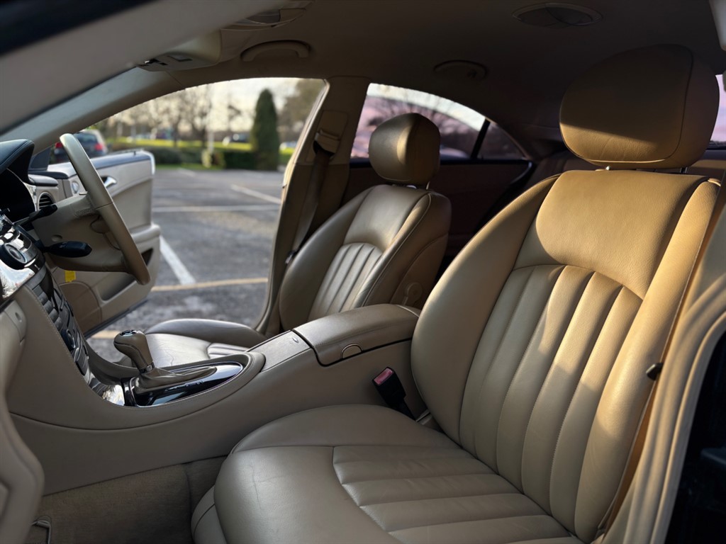 Used Mercedes-Benz CLS 2006 for sale - 77665325: Photo 22