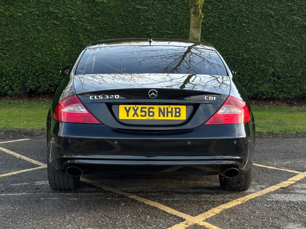 Used Mercedes-Benz CLS 2006 for sale - 77665325: Photo 7
