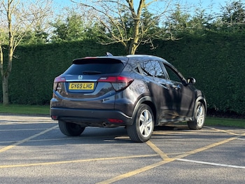 Used Honda HR-V 2019 for sale - 78166011: Photo