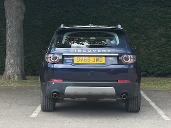 Used Land Rover Discovery Sport 2015 for sale - 79088647: Photo