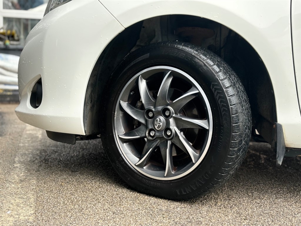 Used Toyota Yaris 2012 for sale - 75910729: Photo 16