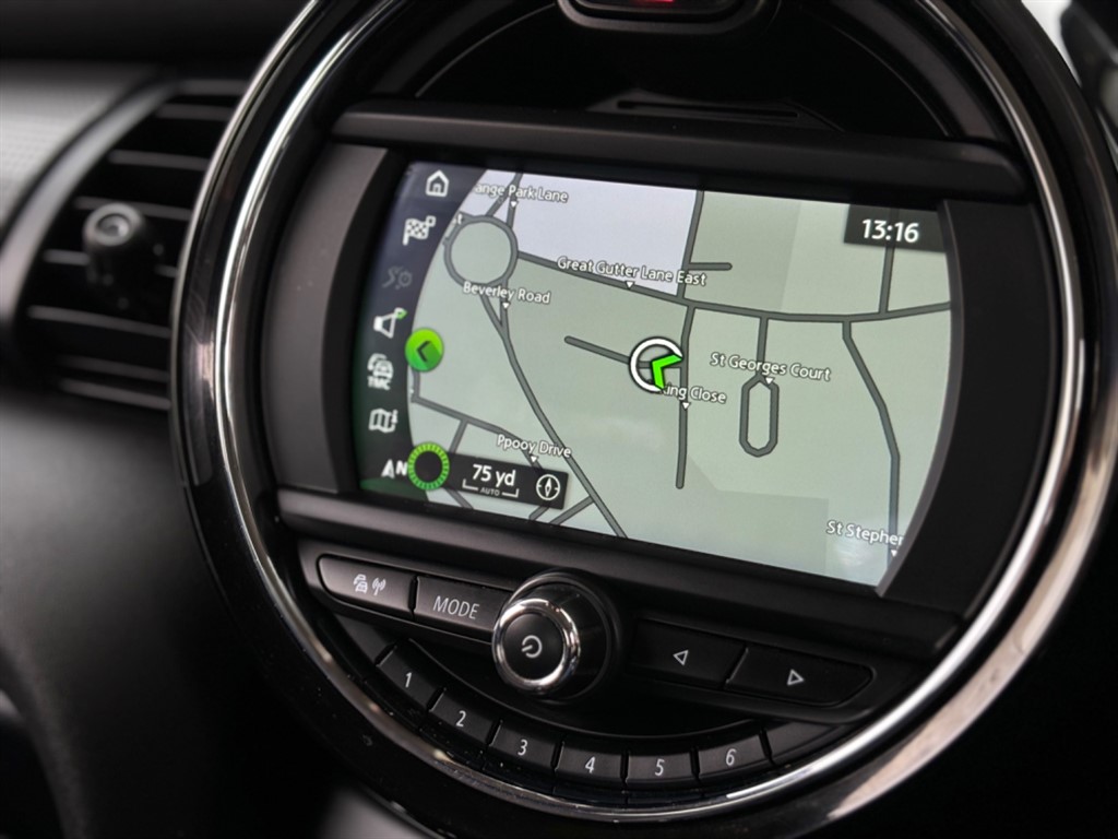 Used MINI Cooper 2019 for sale - 76290122: Photo 8