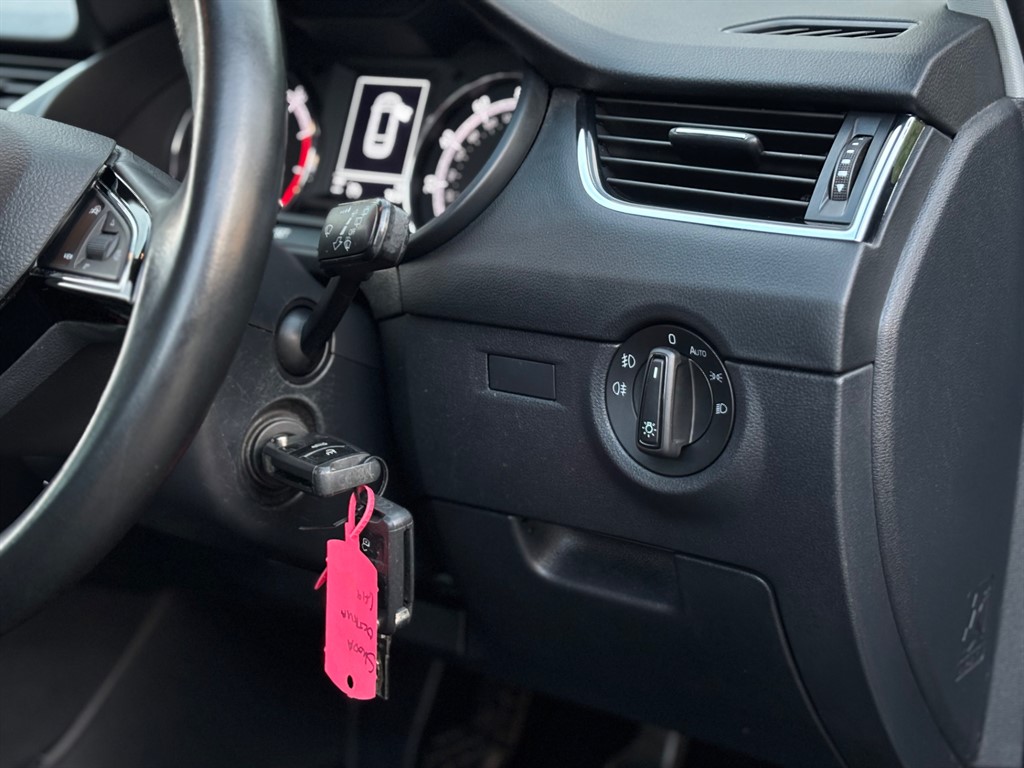 Used Skoda Octavia 2019 for sale - 77367304: Photo 10