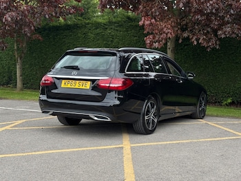 Used Mercedes-Benz C Class 2019 for sale - 78630380: Photo