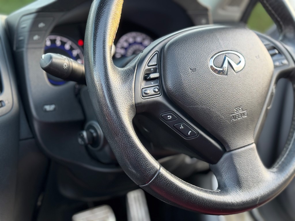 Used Infiniti Q60 2014 for sale - 77660698: Photo 11