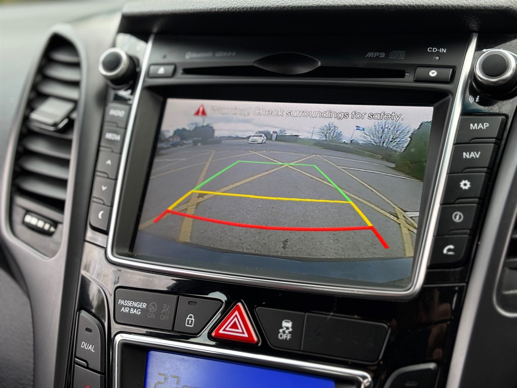 Used Hyundai i30 2015 for sale - 77592503: Photo 15