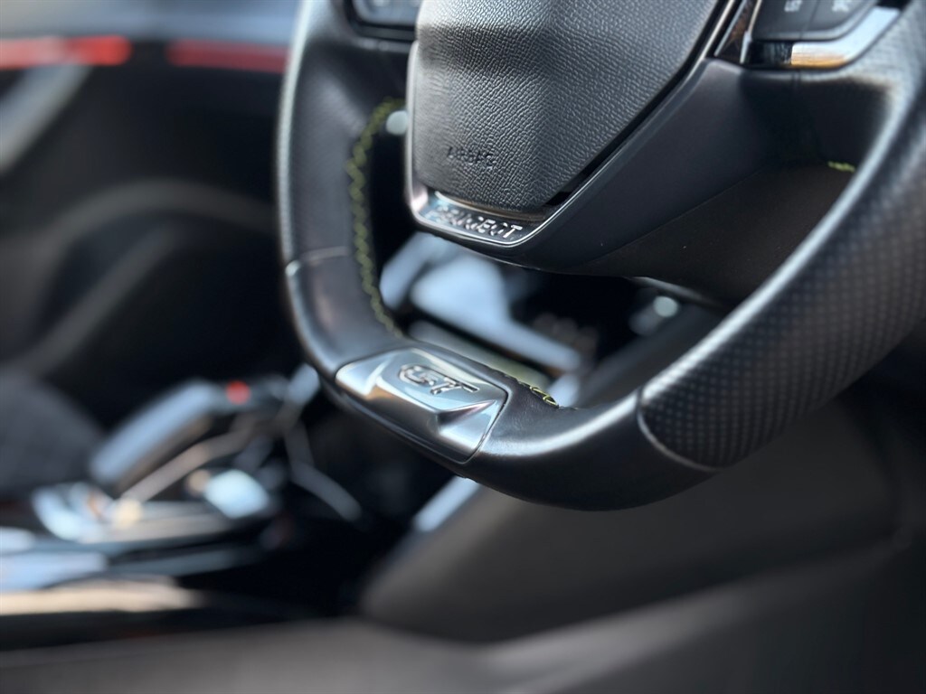 Used Peugeot 2008 2022 for sale - 77740342: Photo 18